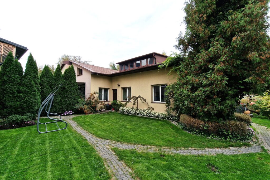 Dom w centrum Łukowa dla rodziny lub pod usługi - zdjęcie 28