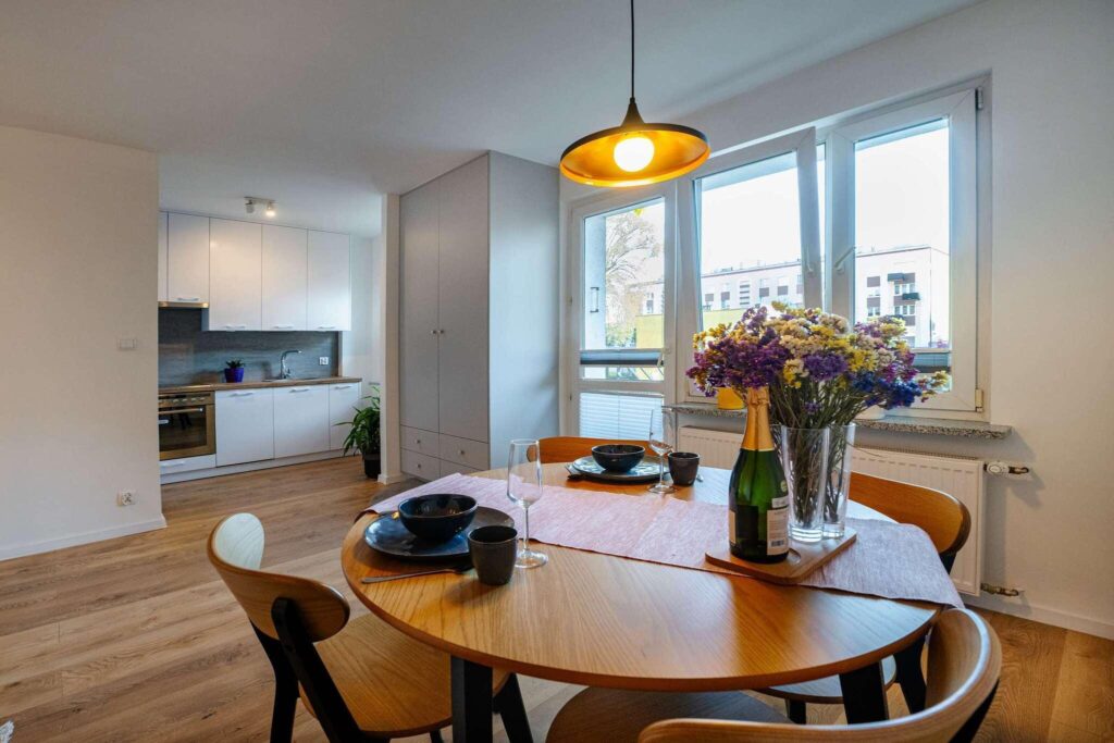 Mieszkanie na sprzedaż pierwsze piętro - zdjęcie 1