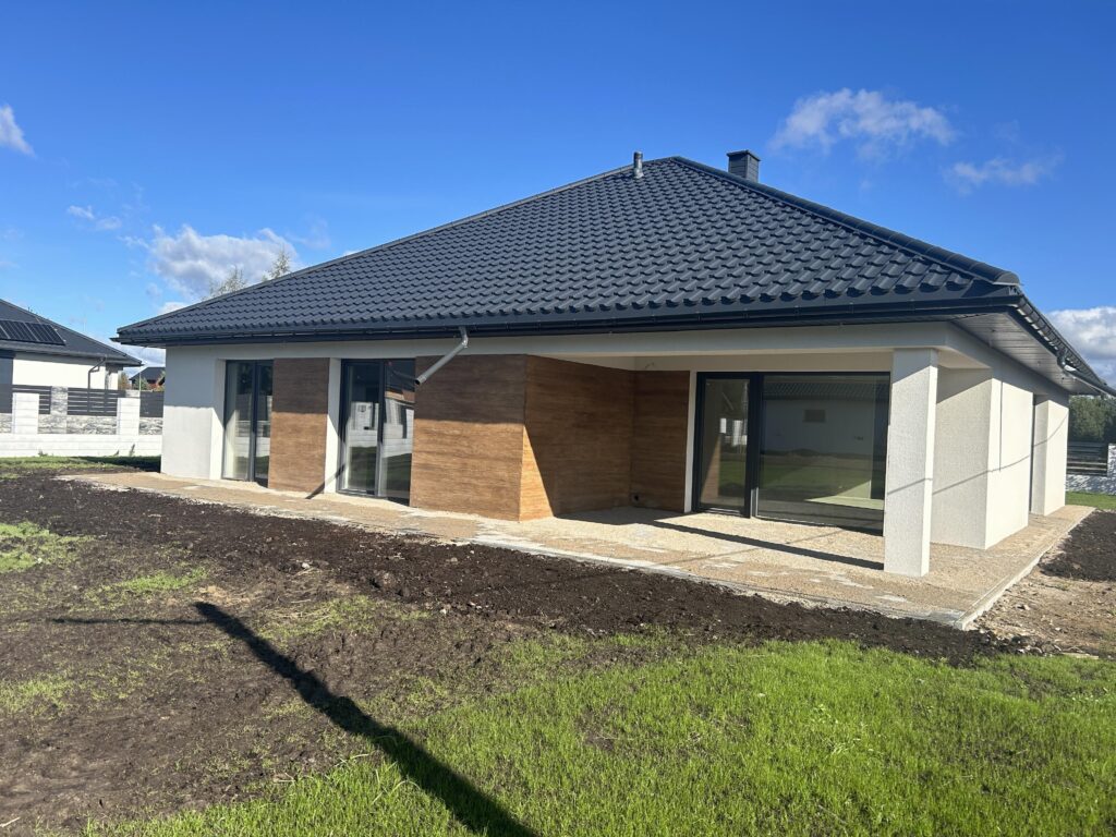 Nowoczesny dom blisko natury Osiedle Brzozowa - zdjęcie 2