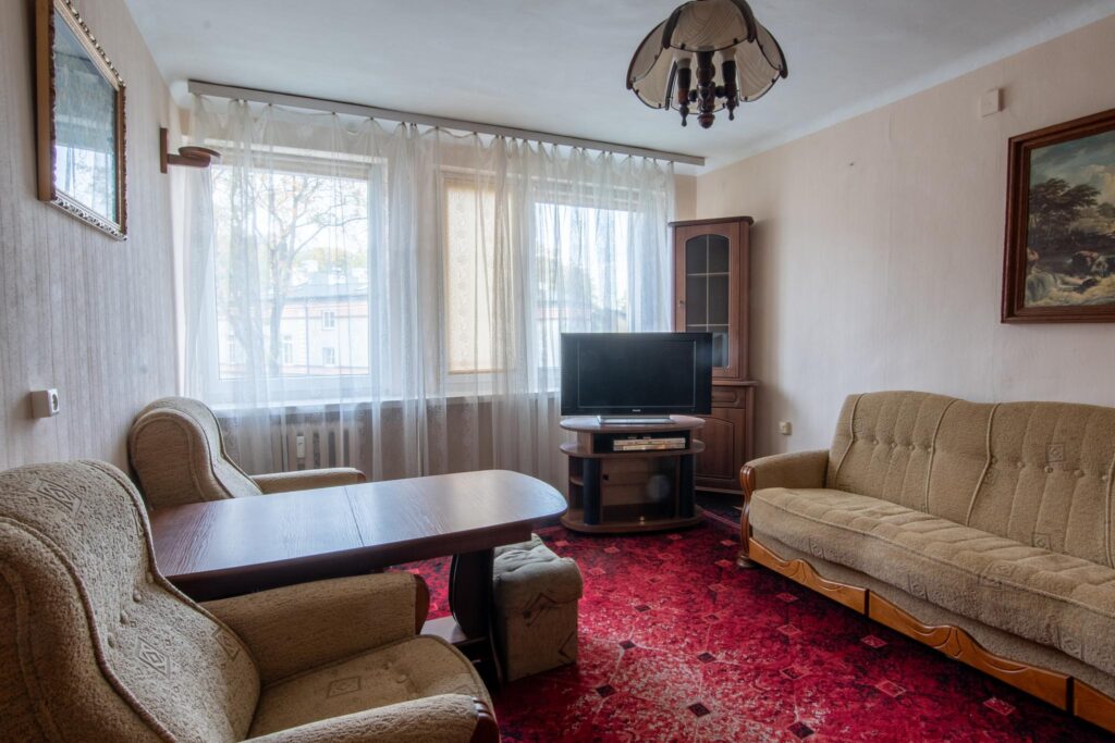 Do remontu 3- pokojowe mieszkanie w Centrum miasta - zdjęcie 1