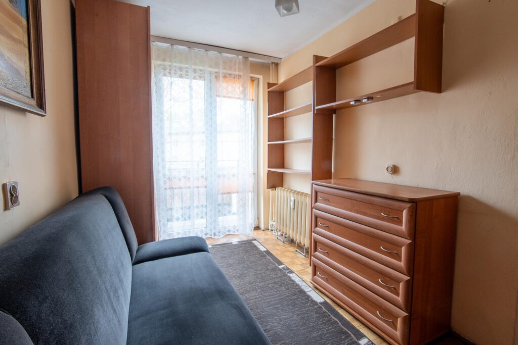 Do remontu 3- pokojowe mieszkanie w Centrum miasta - zdjęcie 23