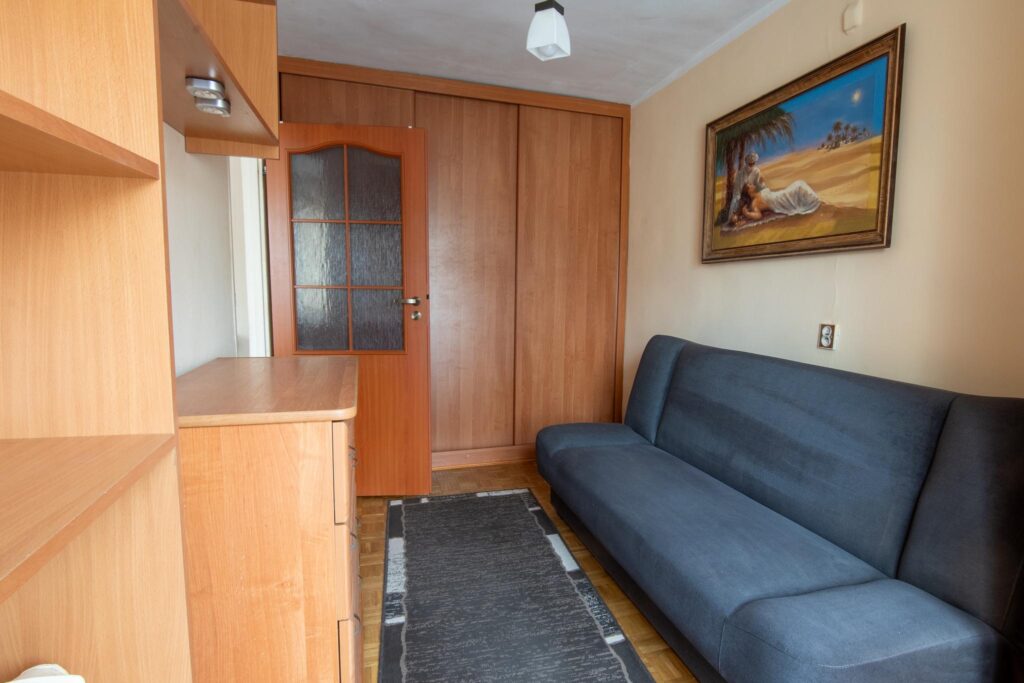 Do remontu 3- pokojowe mieszkanie w Centrum miasta - zdjęcie 17