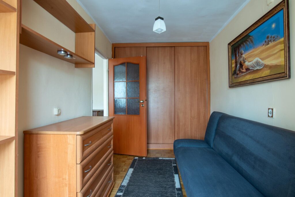 Do remontu 3- pokojowe mieszkanie w Centrum miasta - zdjęcie 3