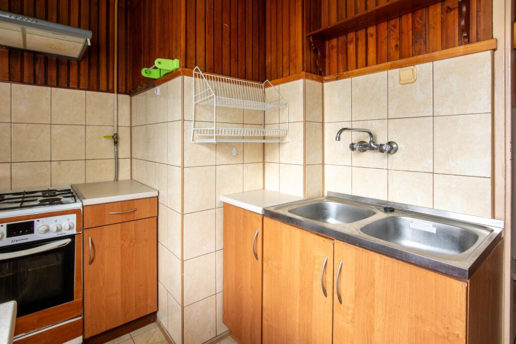 Do remontu 3- pokojowe mieszkanie w Centrum miasta - zdjęcie 12