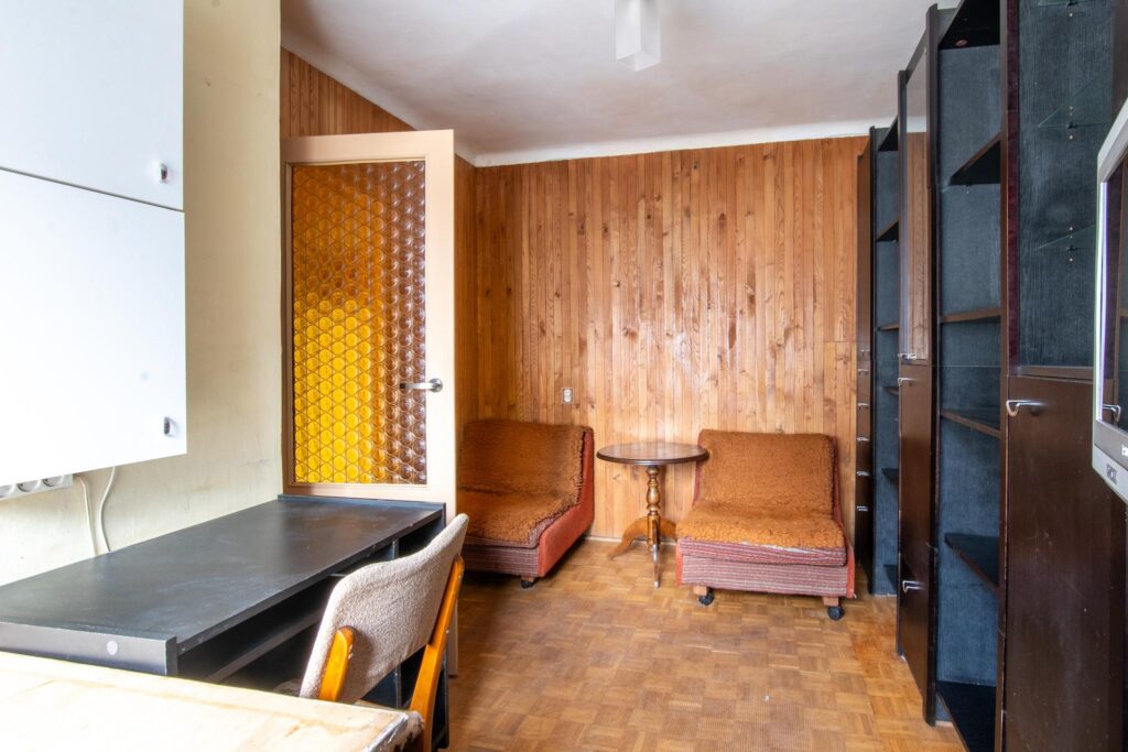 Do remontu 3- pokojowe mieszkanie w Centrum miasta - zdjęcie 18