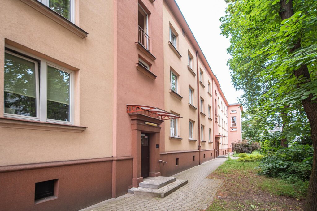 Do wprowadzenia mieszkanie Żółkiewskiego, Praga. - zdjęcie 4