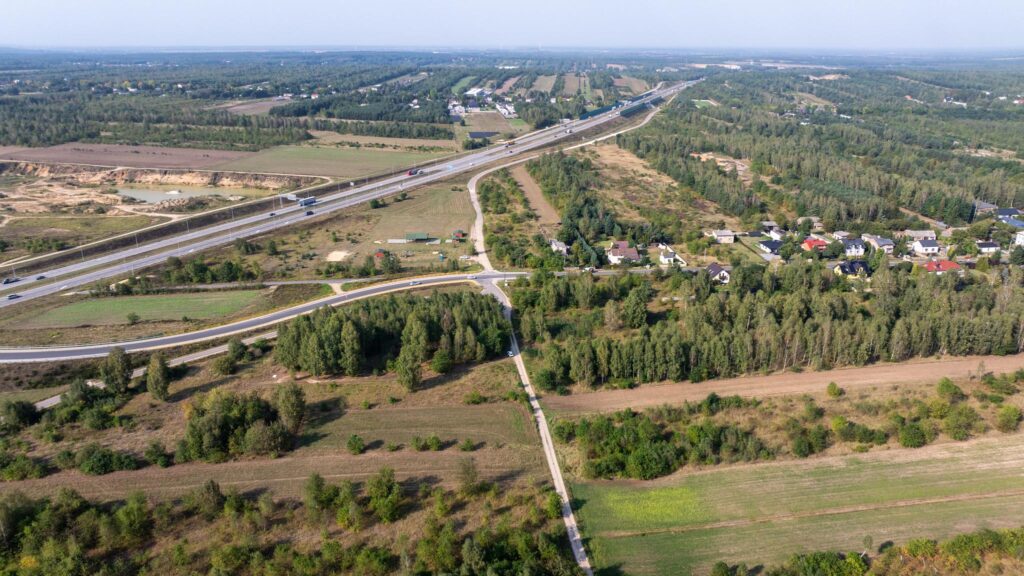 Atrakcyjna działka inwestycyjna na sprzedaż - zdjęcie 10