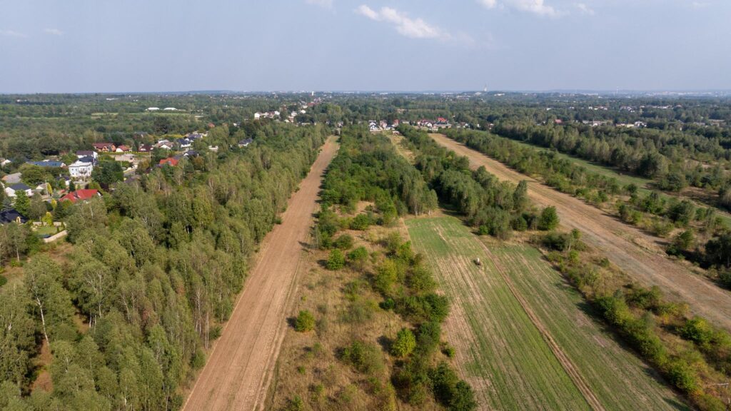 Atrakcyjna działka inwestycyjna na sprzedaż - zdjęcie 17