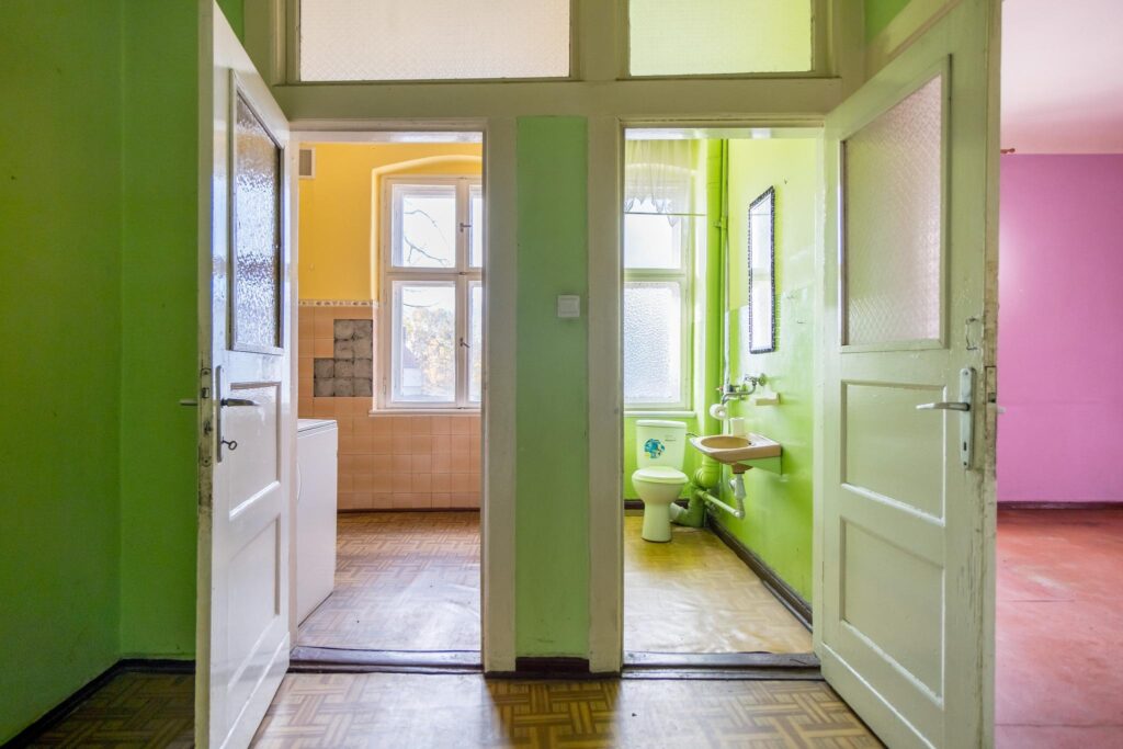 Przestronne mieszkanie z potencjałem - zdjęcie 11