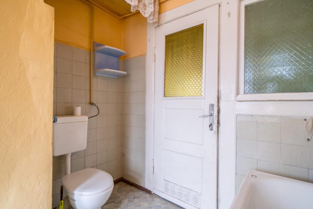 Przestronne mieszkanie z potencjałem - zdjęcie 21