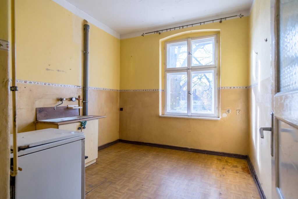 Przestronne mieszkanie z potencjałem - zdjęcie 23