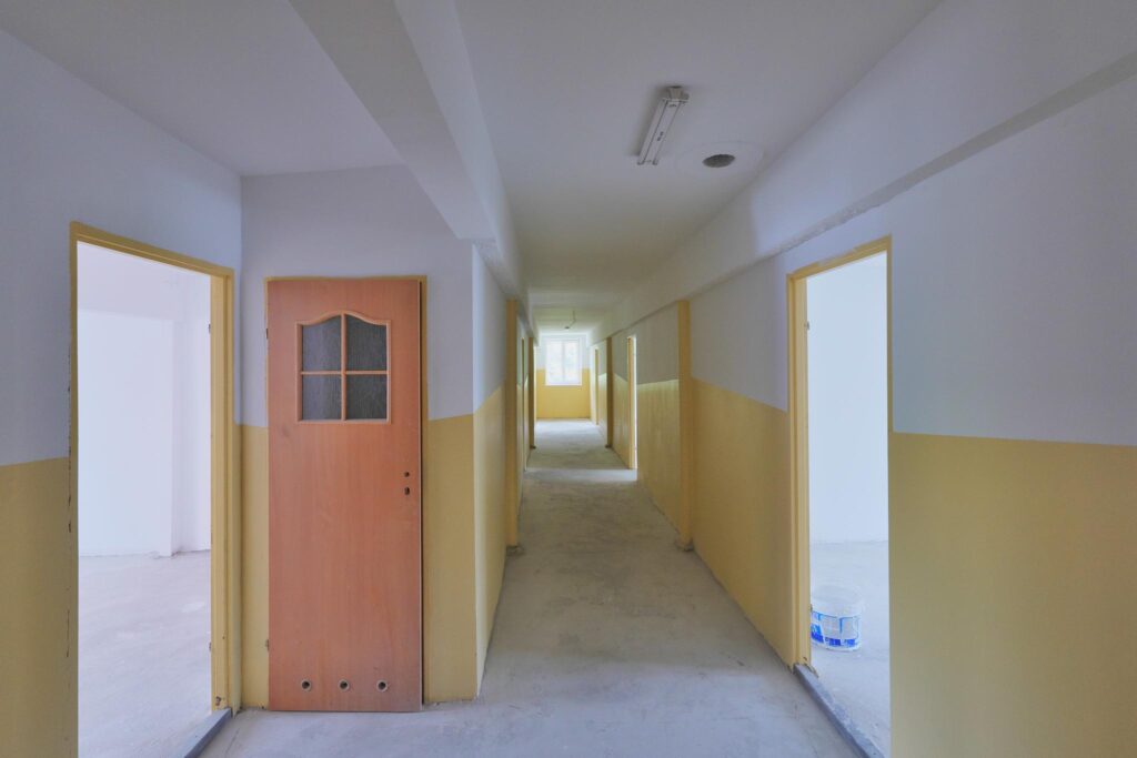 Lokale Biurowe, Usługowe, Hostel - zdjęcie 2