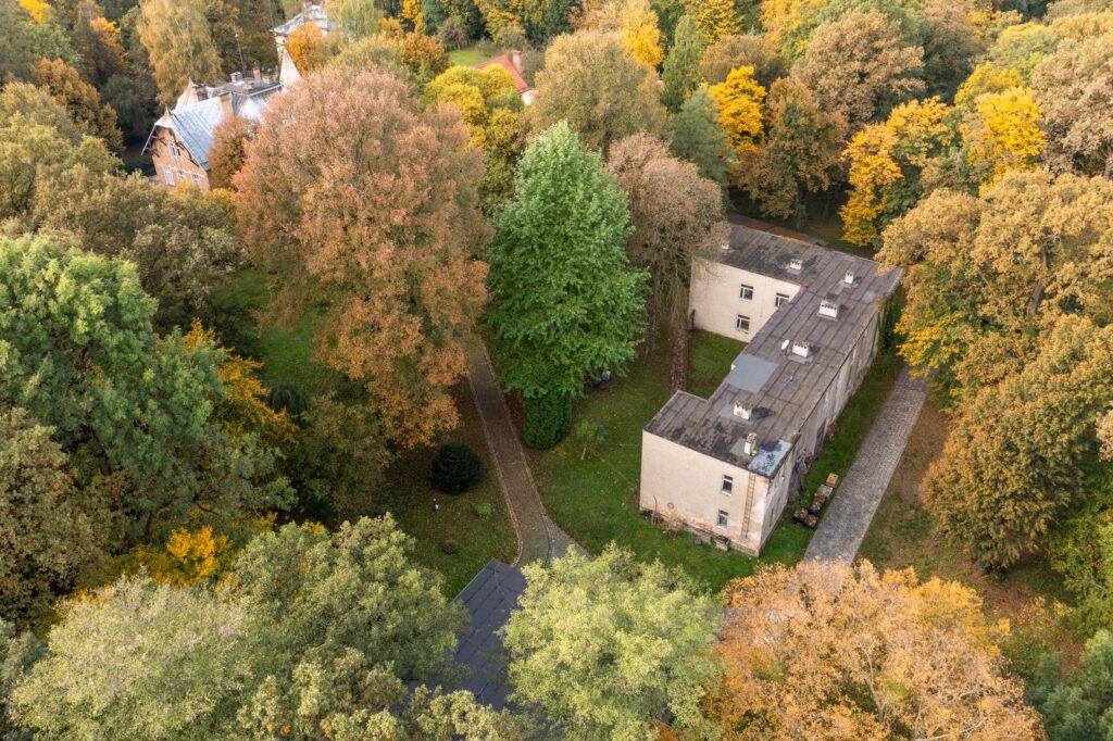 Obiekt oraz dom na Sprzedaż - zdjęcie 7