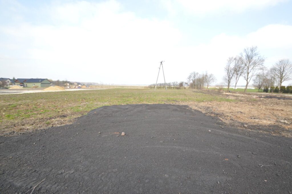 Działka budowlana w Dębiu - zdjęcie 2