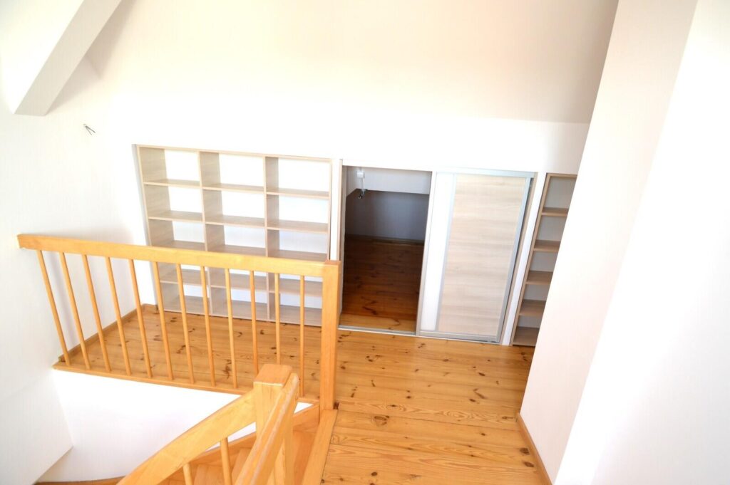 3 pok w Centrum z windą i miejscem parkingowym - zdjęcie 10