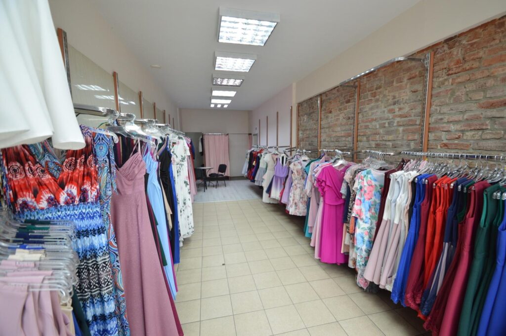 Lokal w Centrum - zdjęcie 3