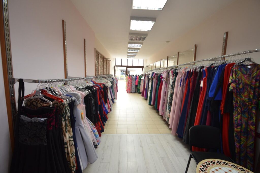 Lokal w Centrum - zdjęcie 4