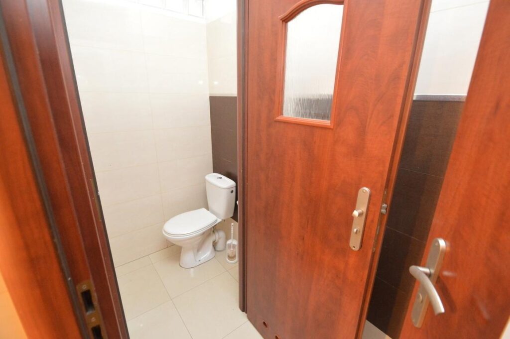 Biuro z dwoma pokojami ok.27m2 - zdjęcie 7
