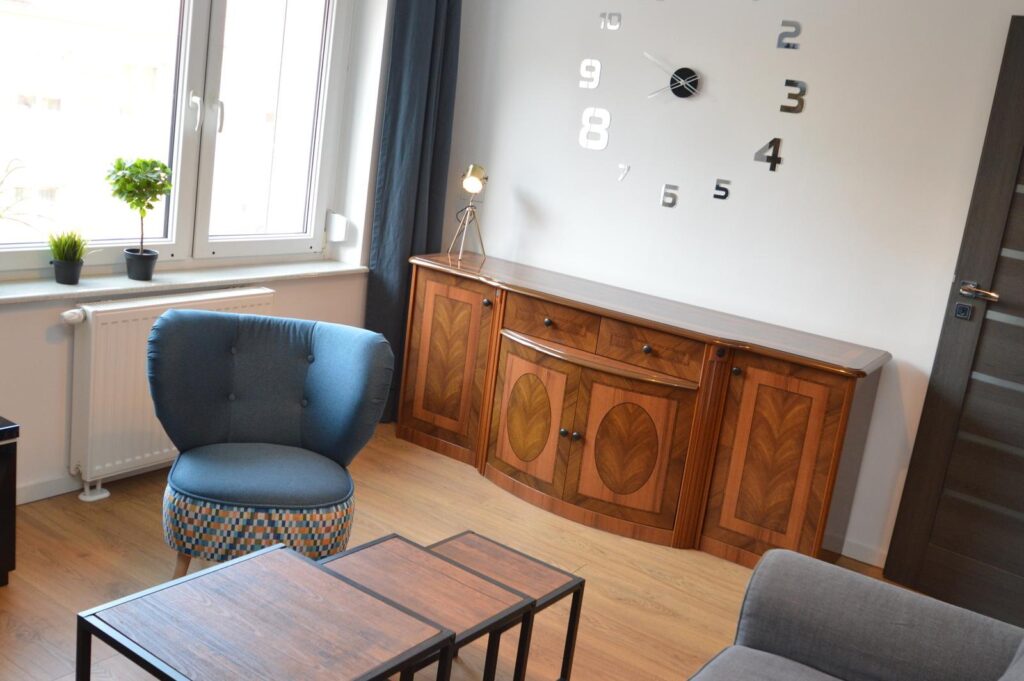 Do sprzedaży dwupokojowe w centrum - zdjęcie 5