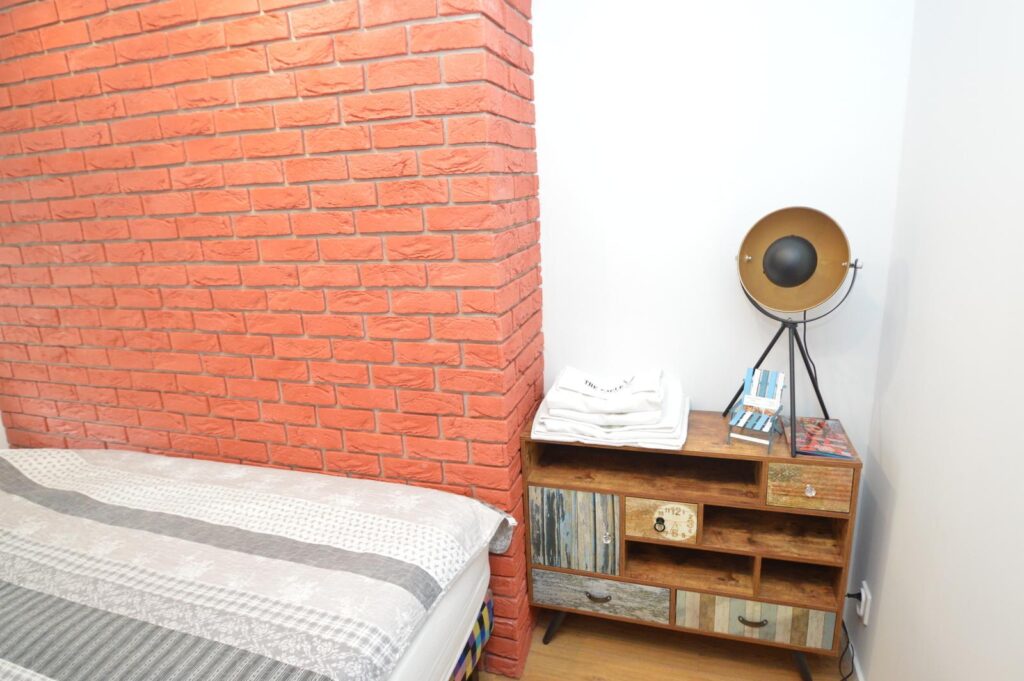 Do sprzedaży dwupokojowe w centrum - zdjęcie 8