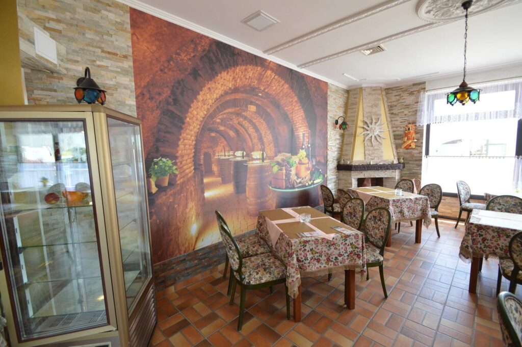 Lokal gastronomiczno-usługowy do wynajęcia - zdjęcie 4