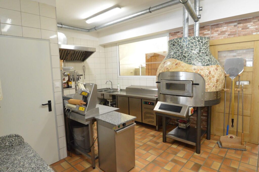 Lokal gastronomiczno-usługowy do wynajęcia - zdjęcie 8