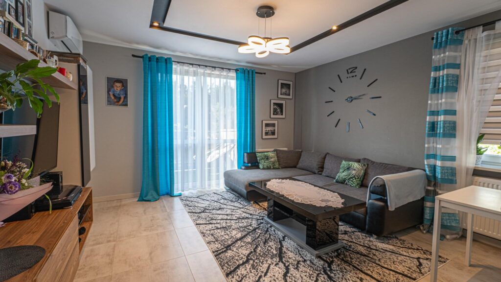 Atrakcyjne mieszkanie przy ul. Laurowej 4 - zdjęcie 1