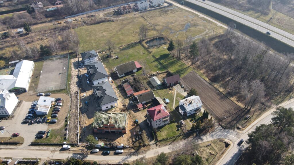 Duża działka z mediami w Księżynie 2439 m2 - zdjęcie 3