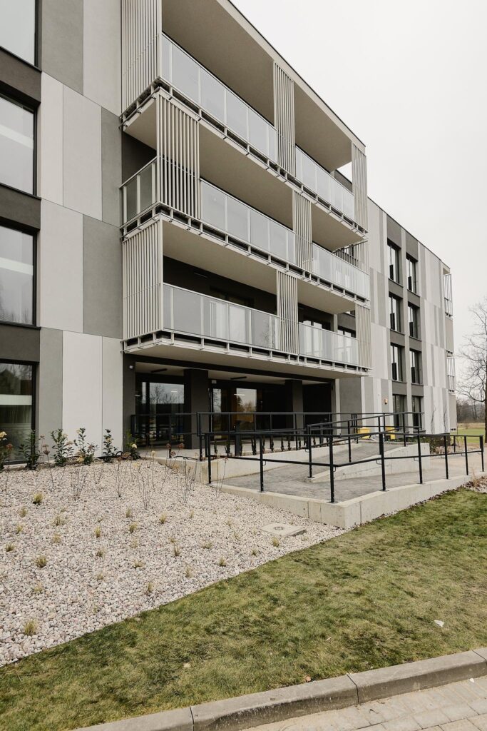 Gotowy do wprowadzenia apartament nad jeziorem - zdjęcie 18