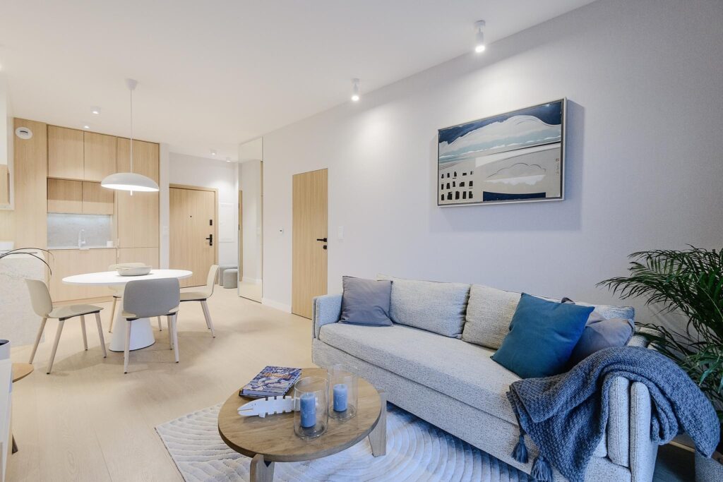 Gotowy do wprowadzenia apartament nad jeziorem - zdjęcie 8