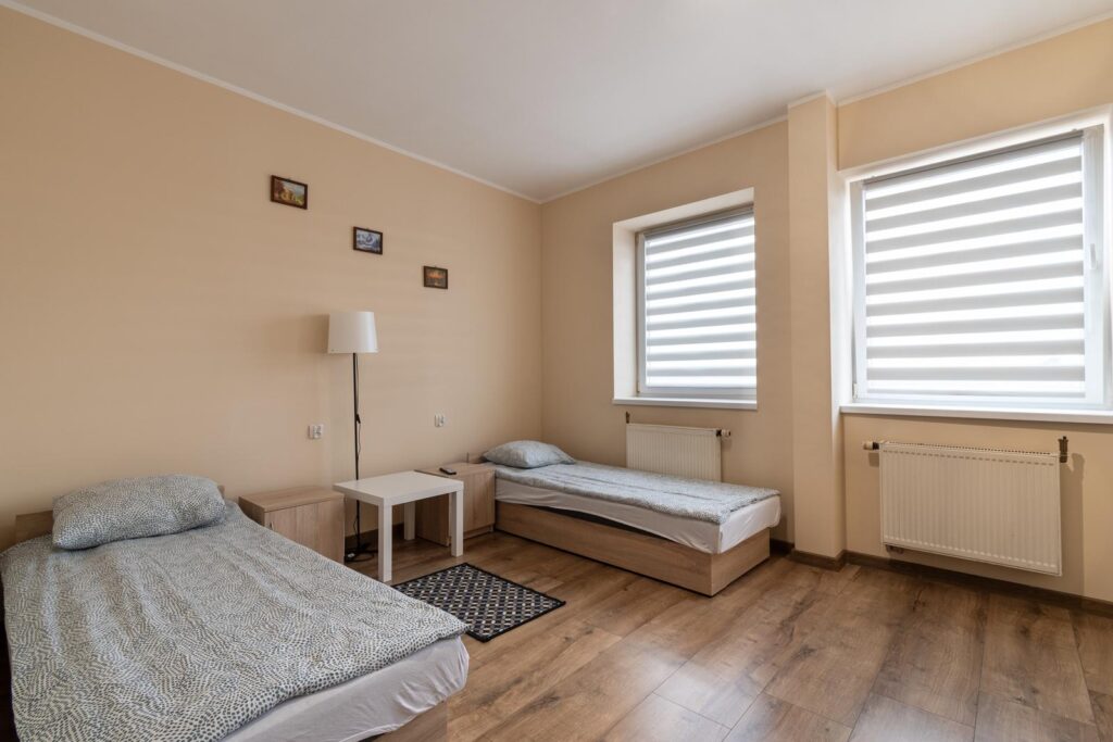 Motel na sprzedaż, pokoje pracownicze - zdjęcie 10
