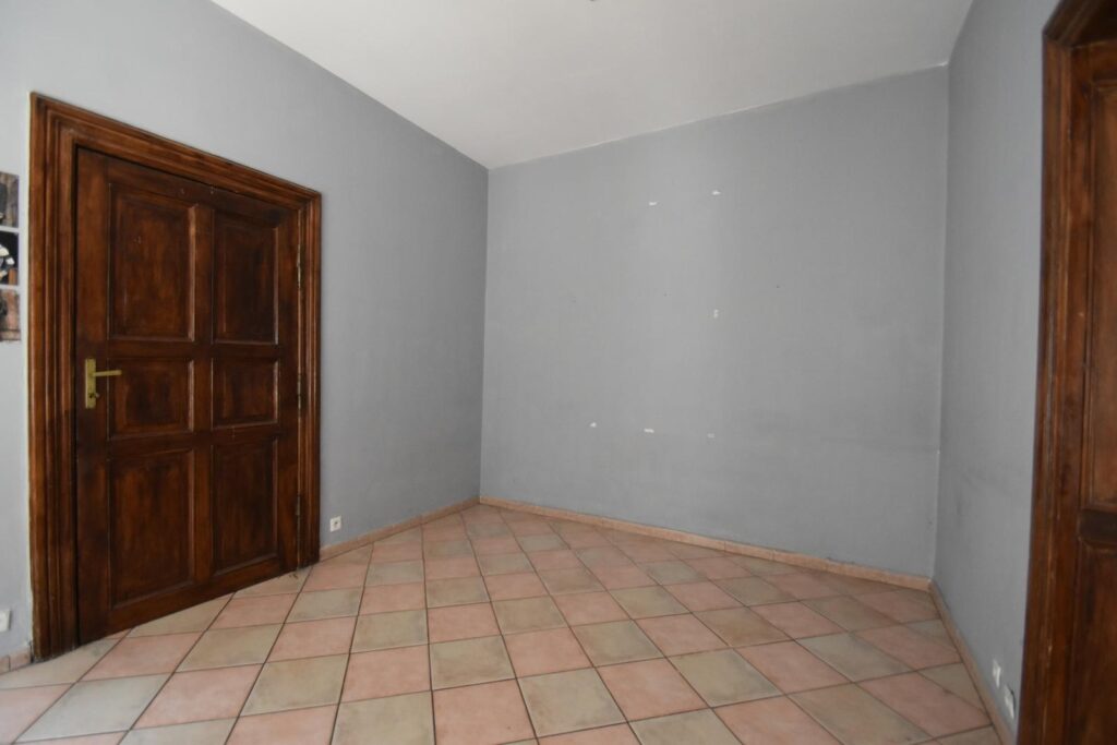 Lokal mieszkalno usługowy Gliwice Centrum - zdjęcie 1