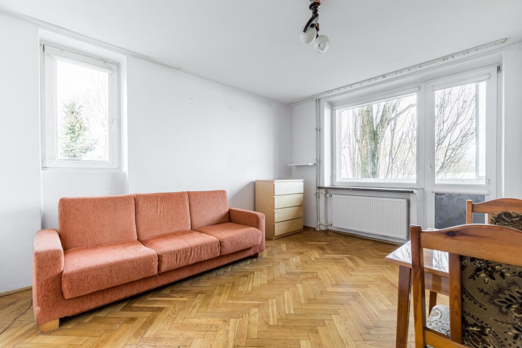 Kawalerka z potencjałem 25m2 na Hynka - zdjęcie 1