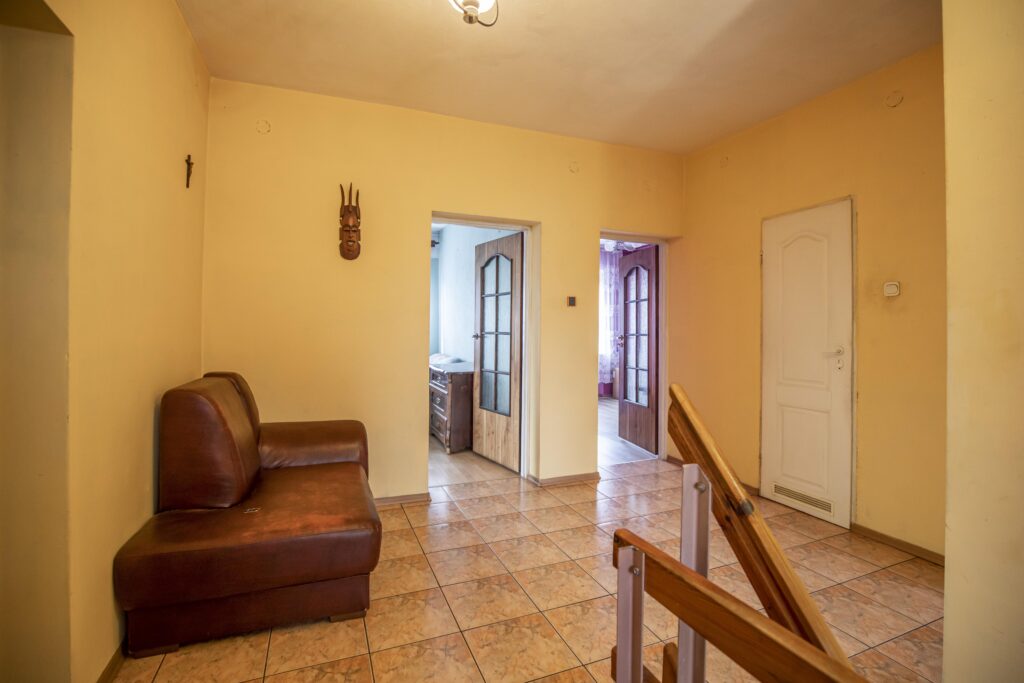 Na sprzedaż dom w atrakcyjnej cenie - zdjęcie 5