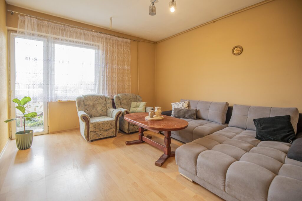 Na sprzedaż dom w atrakcyjnej cenie - zdjęcie 1