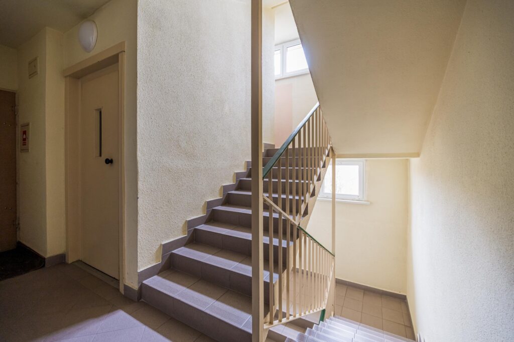 Mieszkanie na 1 Sierpnia - doskonała lokalizacja! - zdjęcie 3