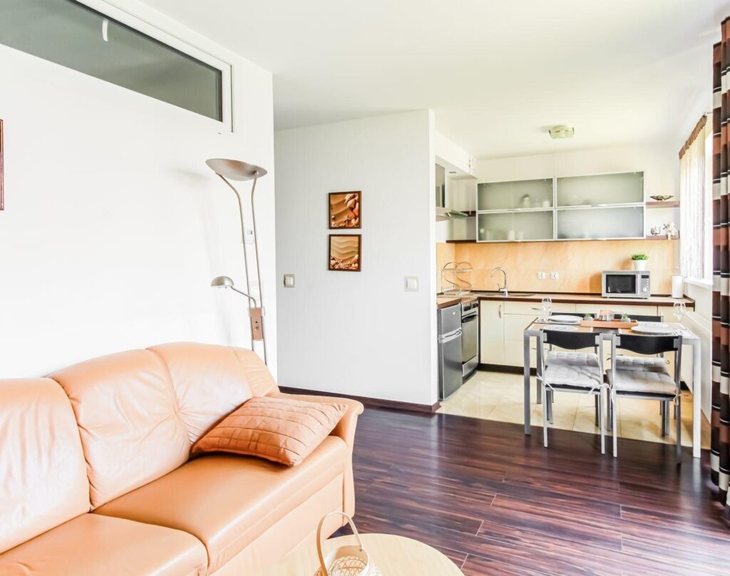 Mieszkanie z miejscem parkingowym - zdjęcie 2