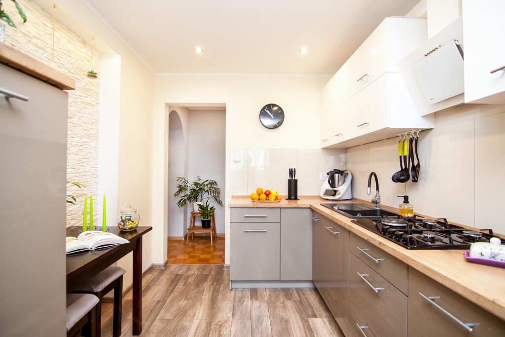 Rozkładowe mieszkanie, 3 pokoje, 62m2 - zdjęcie 1