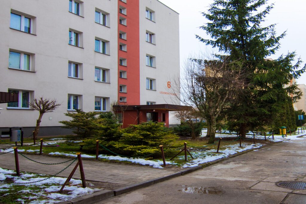 Rozkładowe mieszkanie, 3 pokoje, 62m2 - zdjęcie 14