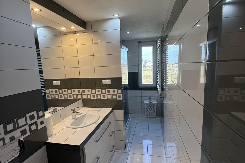 Dom na sprzedaż w Tucznej - zdjęcie 10