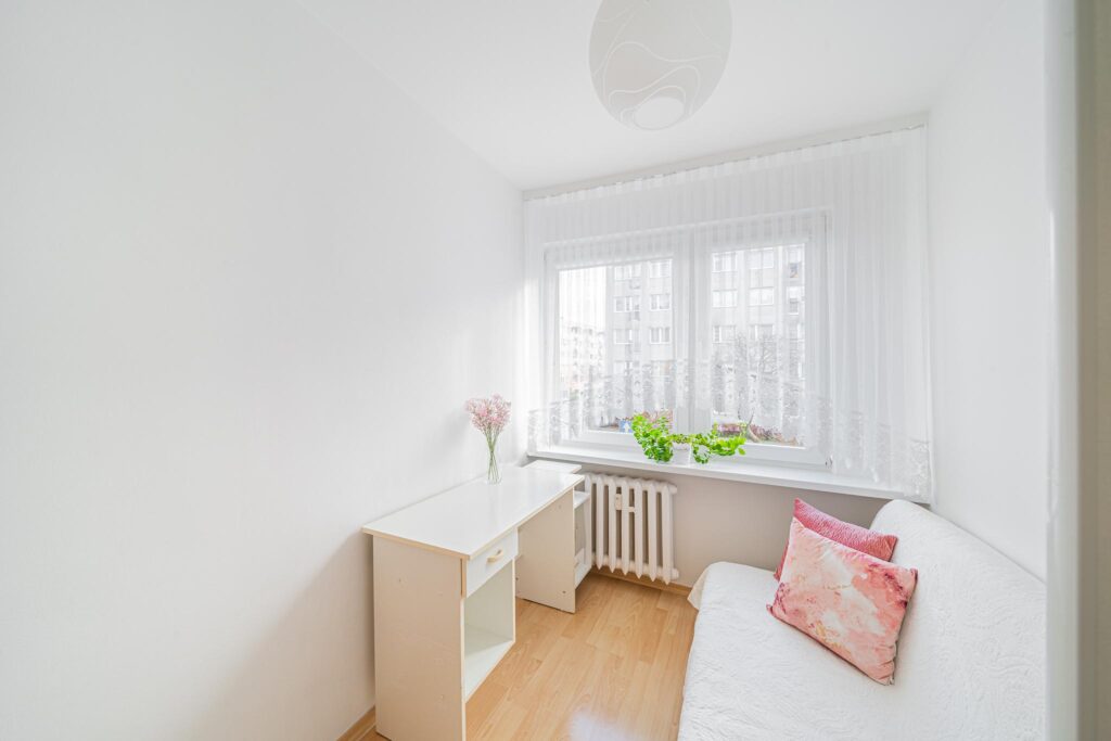 2 pokoje w centrum, 35m2, blisko szkoła, park - zdjęcie 4