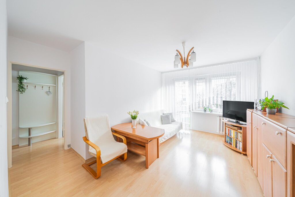 2 pokoje w centrum, 35m2, blisko szkoła, park - zdjęcie 1