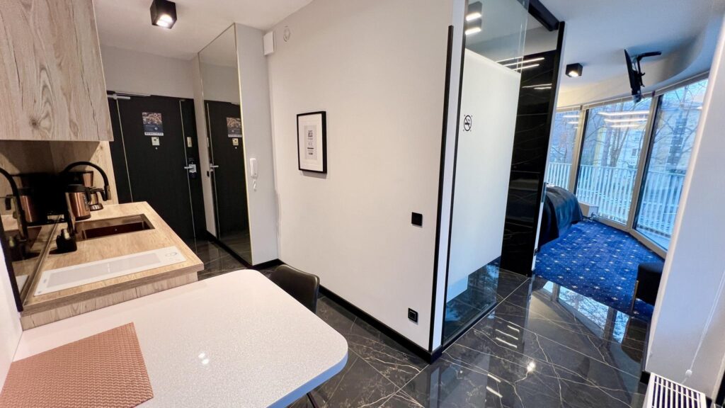 Apartament z panoramicznym widokiem lasu w Lividus - zdjęcie 10