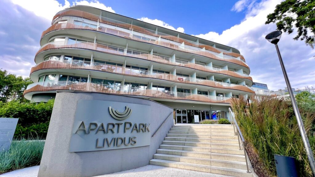 Apartament z panoramicznym widokiem lasu w Lividus - zdjęcie 2