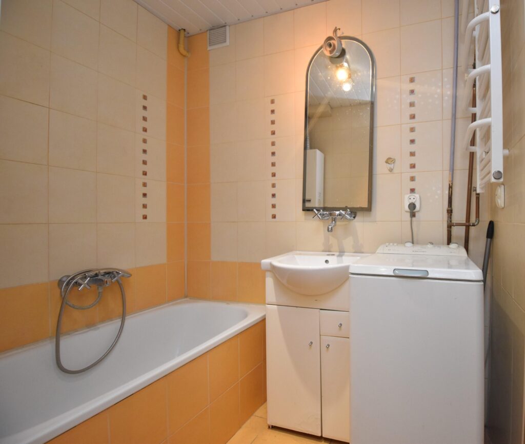 Komfortowe mieszkanie z otwartą kuchnią - zdjęcie 5