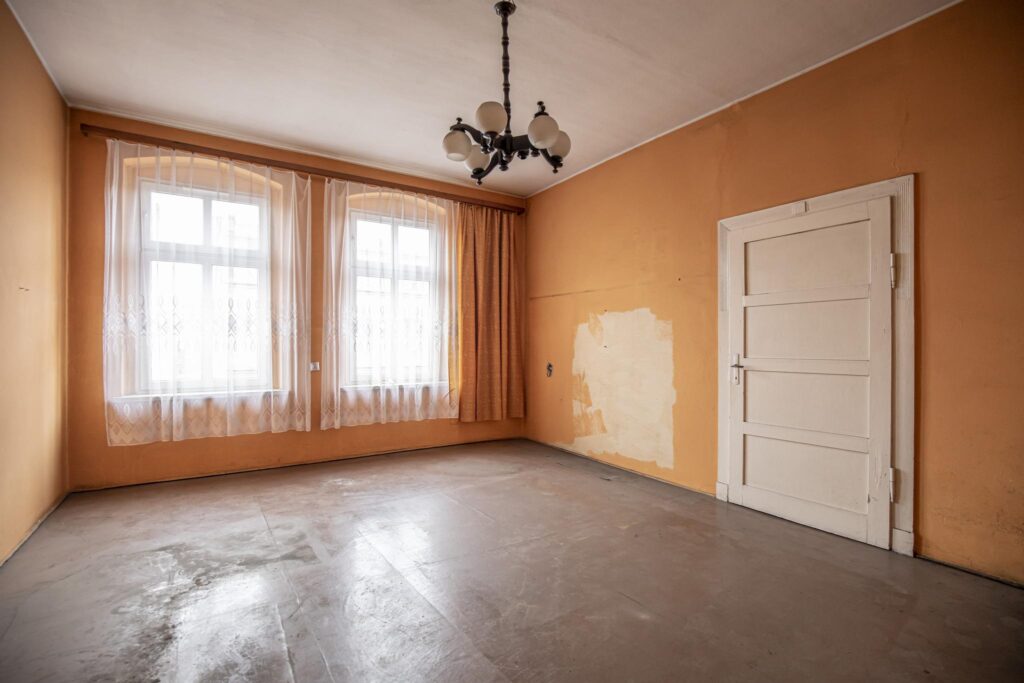 Duże mieszkanie do własnej aranżacji w Brzegu - zdjęcie 2