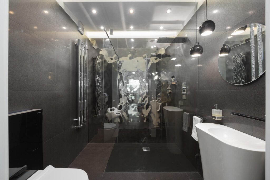 Dom wolnostojący 355 m², działka 3400 m² - zdjęcie 4
