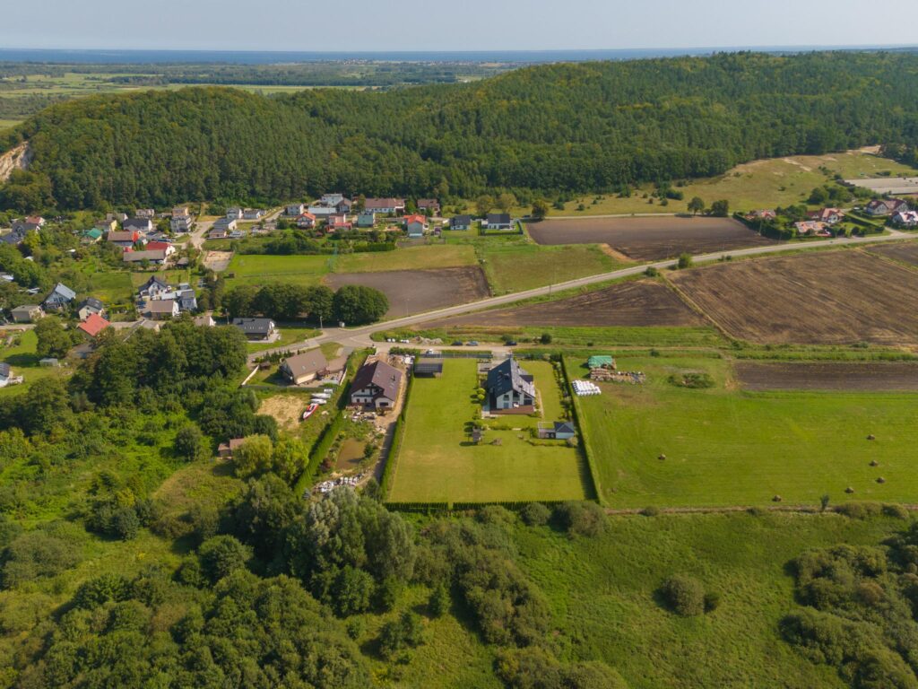 Dom wolnostojący 355 m², działka 3400 m² - zdjęcie 18