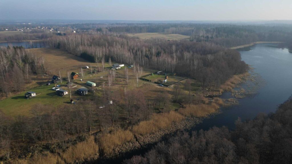 Mazury działka rekreacyjna z linią brzegową - zdjęcie 5