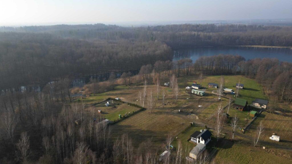 Mazury działka rekreacyjna z linią brzegową - zdjęcie 7